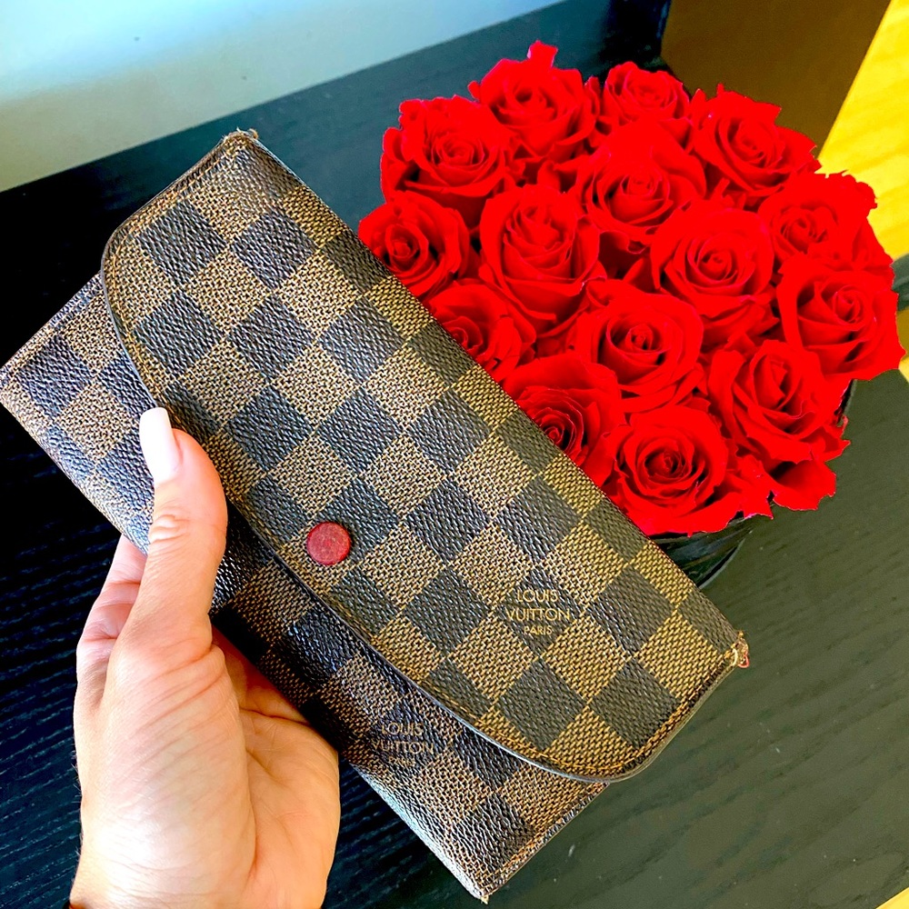 LOUIS VUITTON WALLET